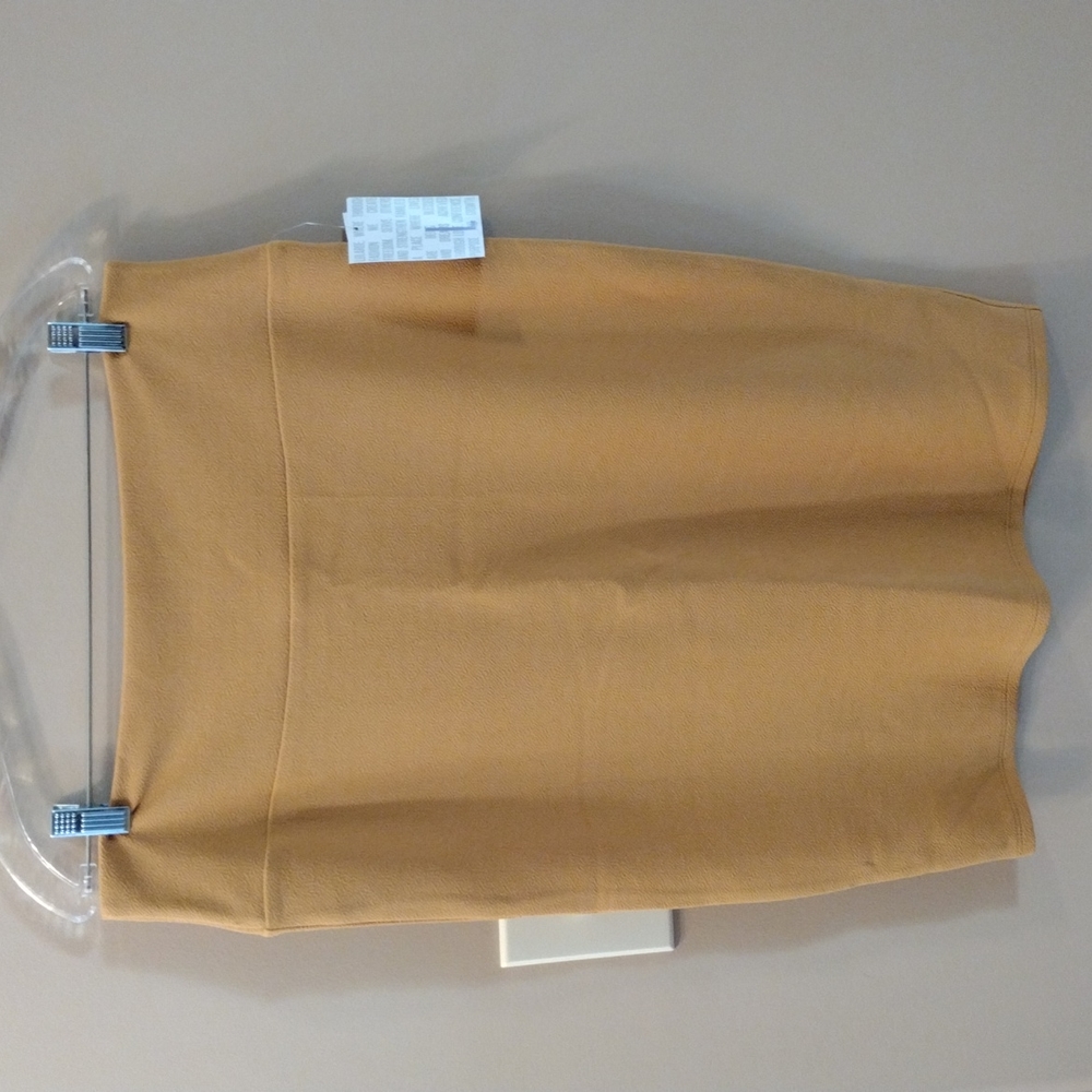 LuLaRoe Cassie. NWT.